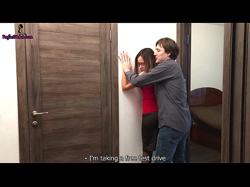 ❤️ 섹시한 부동산 중개인은 그녀의 아파트를 판매하는 동안 그녀의 음부를 관능적으로 경련시키고 잤어요 - krempai 하드 포르노 ko.com-pornzog.ru에서 ❌️❤